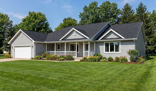Ranch / 4820 Westport Exterior 58212
