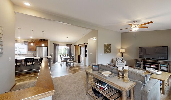 Ranch / 5161 Limited Interior 130696