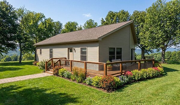 Cottage / 1931 Northwood Exterior 130519