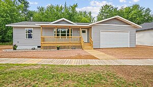 Ranch / 5087 Cavalier Exterior 130603
