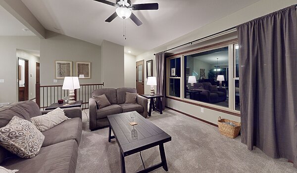 Ranch / 5190 Limited Interior 130619