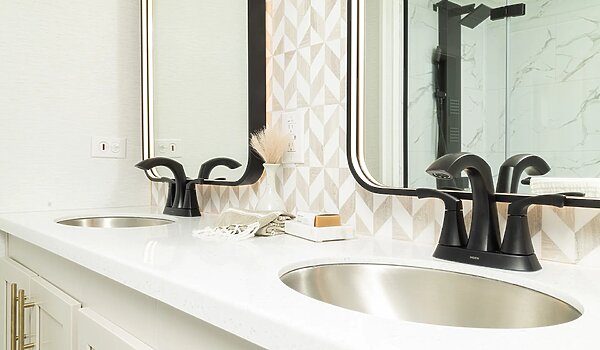 Eldorado Series / 9081P Bathroom 137209