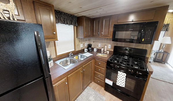 America's Park Cabins Lodge Series / ND-39 Kitchen 56140