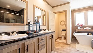 Creekside Series / The Patton Creek CS-3249 Bathroom 103445