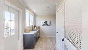 Creekside Series / The Hangout CS-3263 Interior 119285