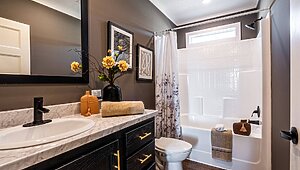 Creekside Series / The Hangout CS-3263 Bathroom 119907