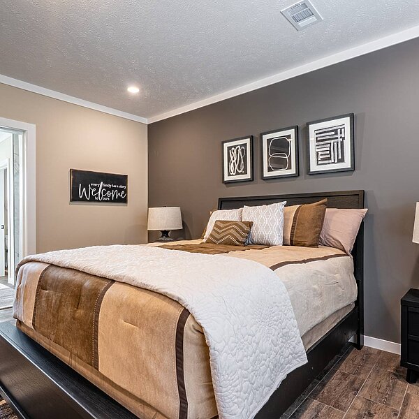 Creekside Series / The Hangout CS-3263 Bedroom 119900