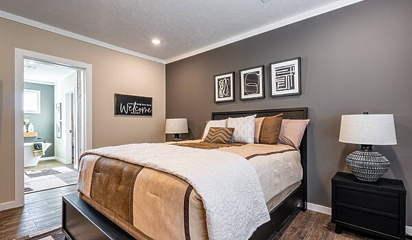 Creekside Series / The Hangout CS-3263 Bedroom 119900