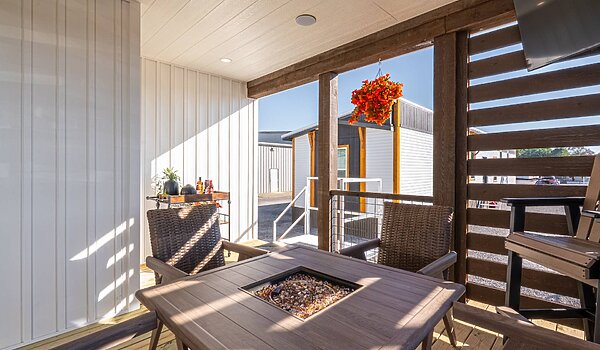 Creekside Series / The Hangout CS-3263 Exterior 119912