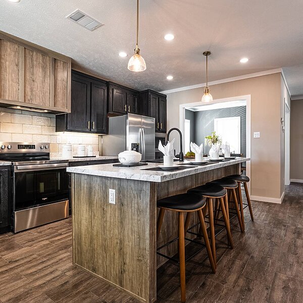 Creekside Series / The Hangout CS-3263 Kitchen 119889