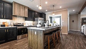 Creekside Series / The Hangout CS-3263 Kitchen 119889