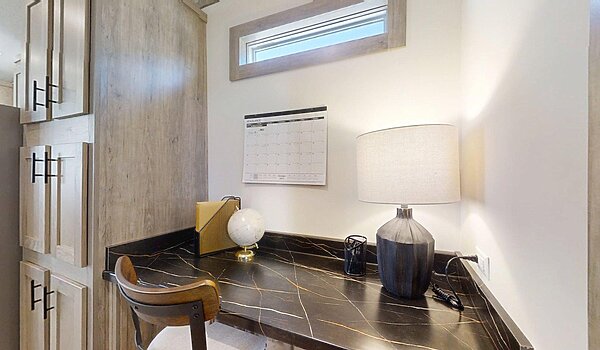 Creekside Series / The Keystone CS-1625 Interior 119513