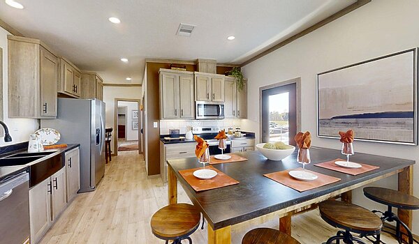 Creekside Series / The Keystone CS-1625 Interior 119503