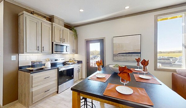 Creekside Series / The Keystone CS-1625 Interior 119504