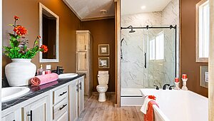 Creekside Series / The Keystone CS-1625 Bathroom 120032