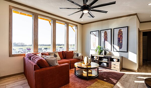 Creekside Series / The Keystone CS-1625 Interior 120022