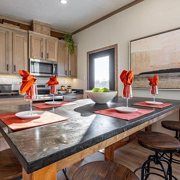 Creekside Series / The Keystone CS-1625 Kitchen 120024