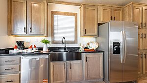 Creekside Series / The Keystone CS-1625 Kitchen 120025