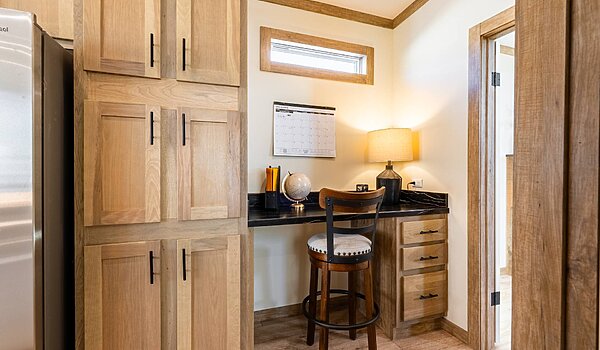 Creekside Series / The Keystone CS-1625 Utility 120035