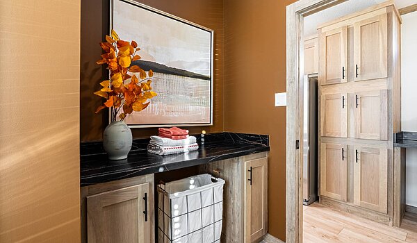 Creekside Series / The Keystone CS-1625 Utility 120036