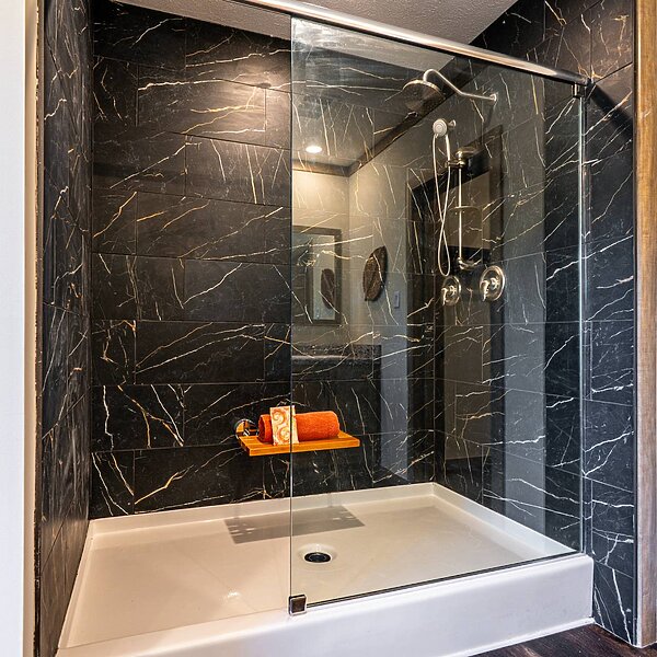 Creekside Series / The Cedar Creek CS-3240 Bathroom 119880