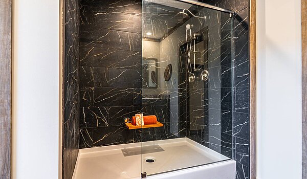 Creekside Series / The Cedar Creek CS-3240 Bathroom 119880