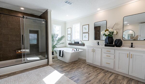 Creekside Series / The South Fork CS-3268 Bathroom 125669