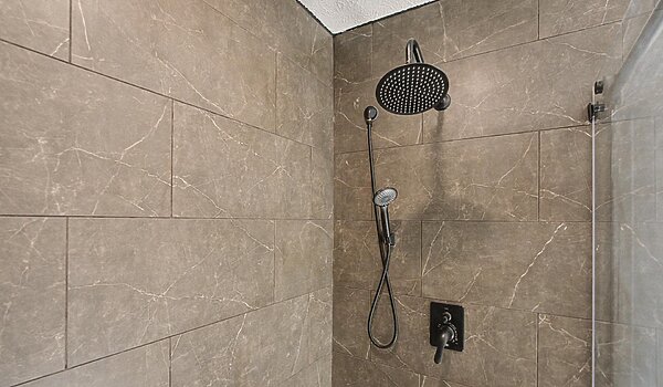 Creekside Series / The South Fork CS-3268 Bathroom 126395