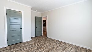 Creekside Series / The South Fork CS-3268 Bedroom 125667