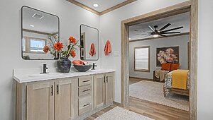 Creekside Series / The Mountain Laurel CS-3290 Bathroom 125694