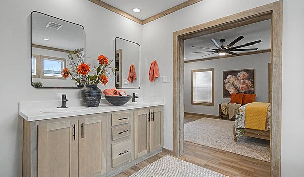 Creekside Series / The Mountain Laurel CS-3290 Bathroom 125694