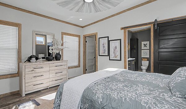 Creekside Series / The Keystone CS-1625-2 Bedroom 125648