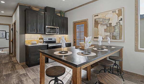 Creekside Series / The Keystone CS-1625-2 Interior 125644