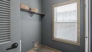 Creekside Series / The Keystone CS-1625-2 Utility 125654