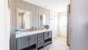Epic Experience / The Snowcap 43CEE28764BH Bathroom 140507
