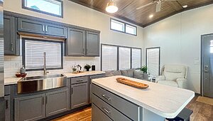 5-Series / Loft 5-101 Kitchen 103691