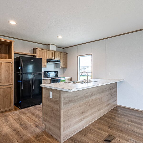 Phoenix / The Phoenix 76 16763A Interior 114275