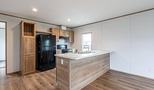 Phoenix / The Phoenix 76 16763A Interior 114275