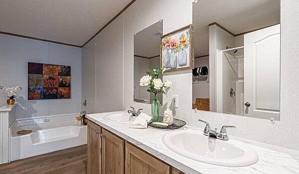 Phoenix / The Phoenix 32684A Bathroom 114507