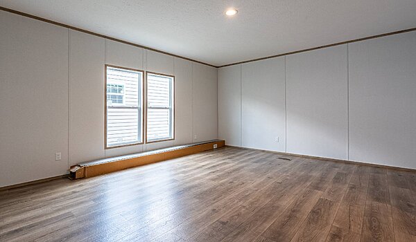 Phoenix / The Phoenix 32684A Bedroom 114504