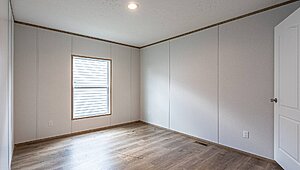 Phoenix / The Phoenix 32684A Bedroom 114506