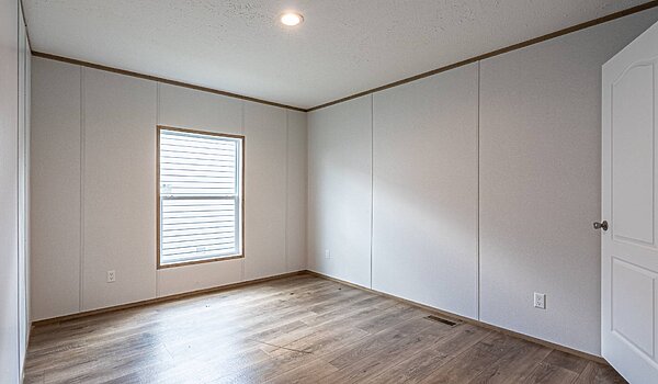 Phoenix / The Phoenix 32684A Bedroom 114506
