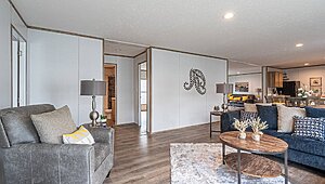 Phoenix / The Phoenix 32684A Interior 114498