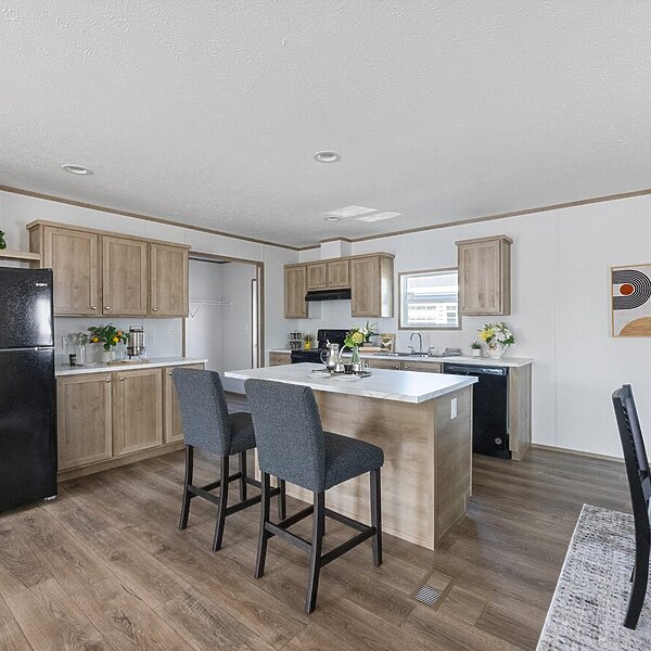Phoenix / 32483A Interior 120115