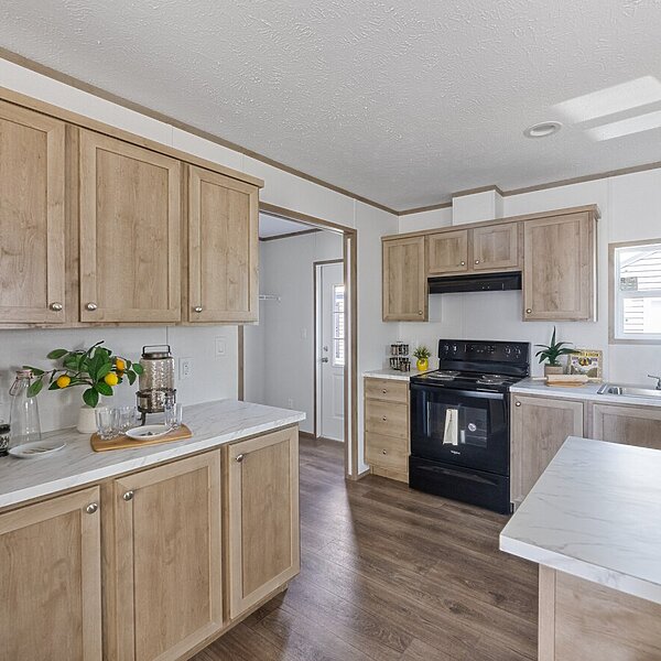 Phoenix / 32483A Interior 120117