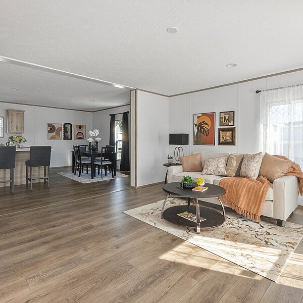 Phoenix / 32483A Interior 120121