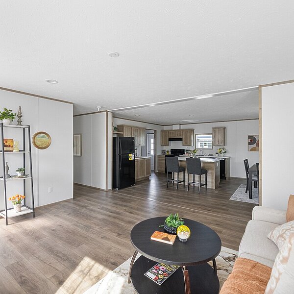 Phoenix / 32483A Interior 120123