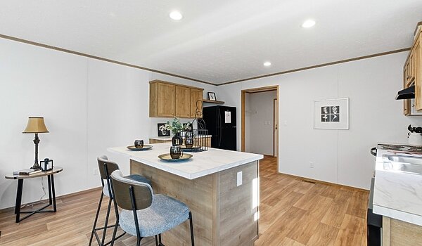 Phoenix / 32483B Interior 120086