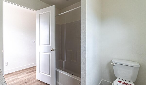 Tempo / Shout 51TMP28563BH Bathroom 117190