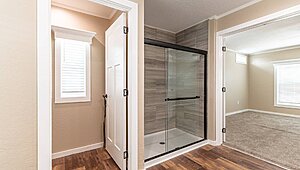 Sapphire / 28663A Bathroom 114148